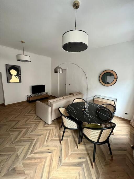 Casa Sassari - Vicino Porta Susa F.S. Торино Екстериор снимка